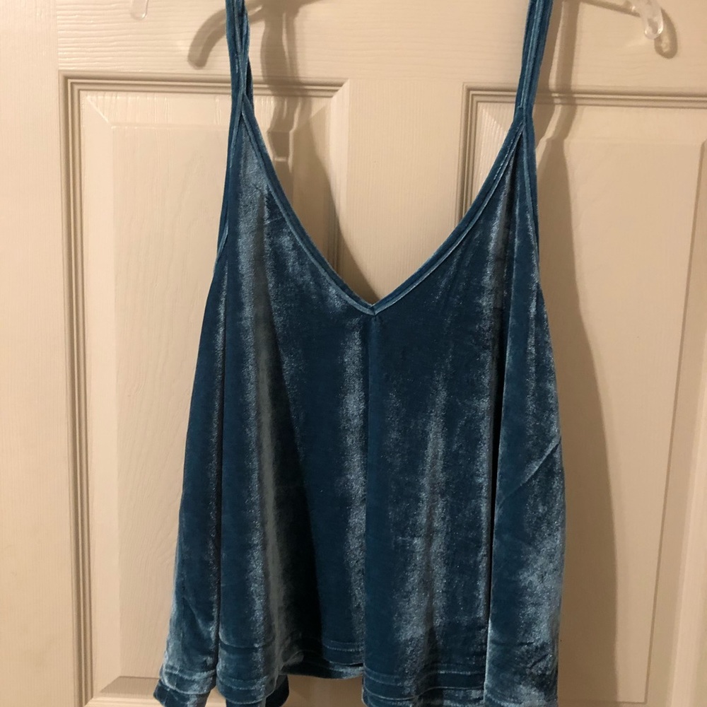 Velvet tank